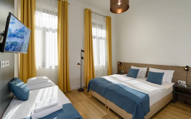 RES City Residence Hotel Budapest - photo 3