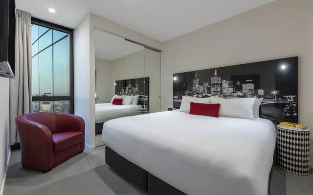 AUSTRALIA 108 Hotel Apartment - photo 5