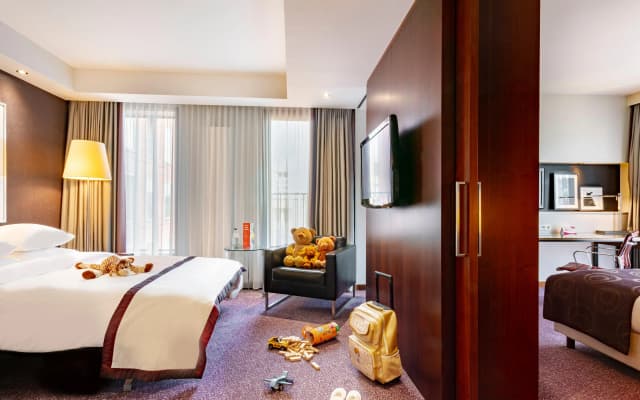 Crowne Plaza Amsterdam South by IHG - photo 3