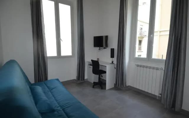 Appartement 4 Personnes Dans Les Hauteurs du Port de Nice - photo 3