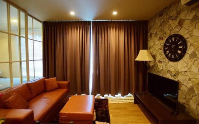Autumn Condo 164 - photo 2