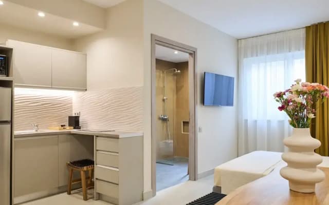Acropolis Muses - Downtown Luxury Apartments - photo 4