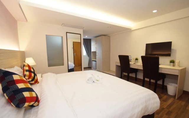 Good Luck Inn - photo 4