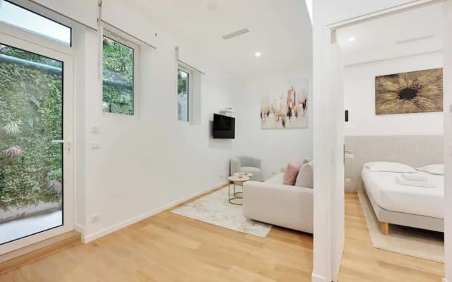 Charming Apartment - 3br/8p - Sentier - photo 3