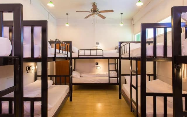 The Best Time Hostel - photo 2