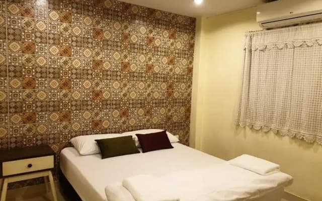 Papermoon Guesthouse - photo 5