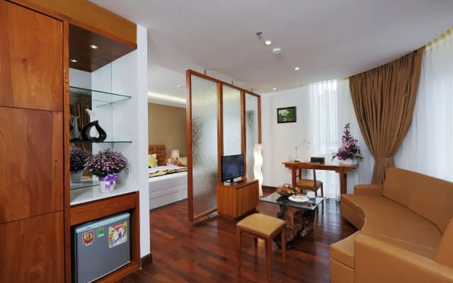 Cosmopolitan Hotel - photo 5