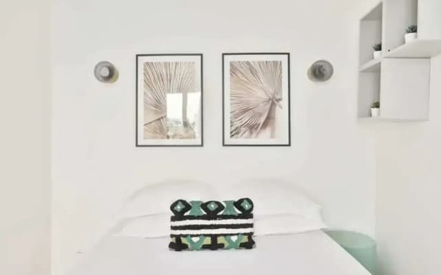 Appartement in the Heart of Paris Jardin du Luxembourg - photo 2