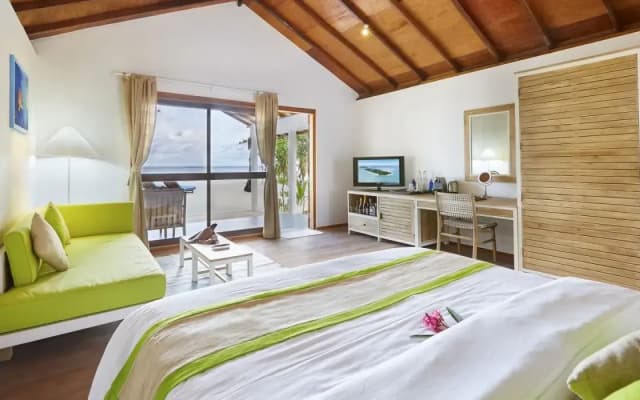 Innahura Maldives Resort - photo 3