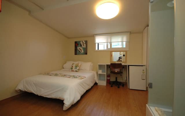 E Residence - photo 5