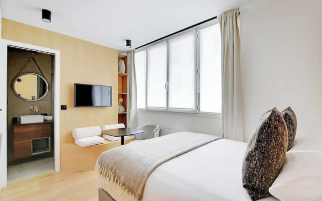 Charming Studio 2P - Place de la Republique - photo 2