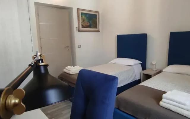 Rome Station Rooms - photo 4