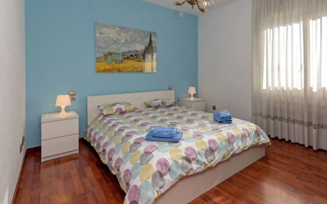 Sants-Les Corts Galileu - photo 2