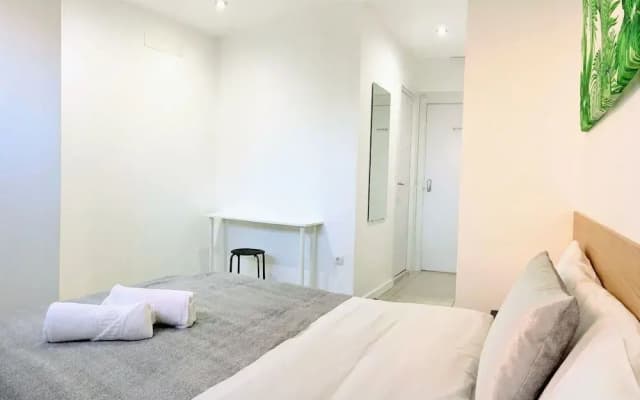 LooP Las Ventas - Adults Only - photo 2