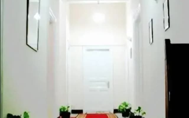 The Canadian Hostel - photo 2