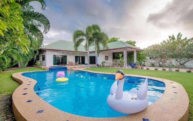 Great Green E Pool Villa - photo 4