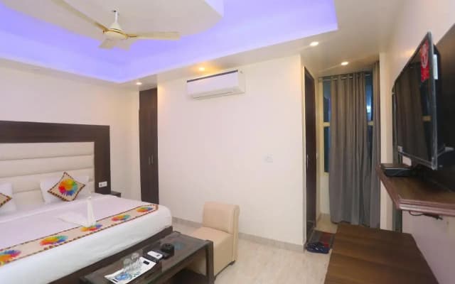 Hotel The Raj Palace - photo 5
