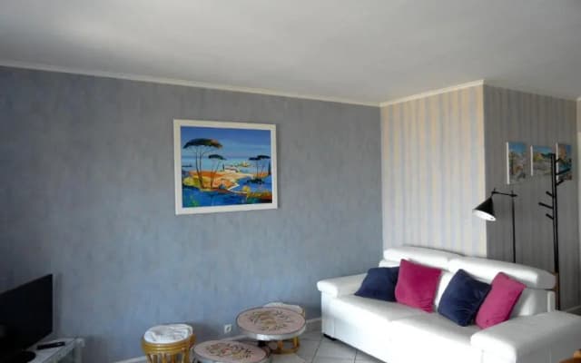 Bellevue - photo 2