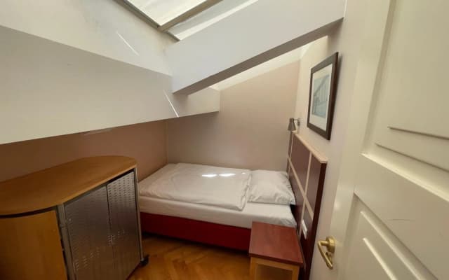 EA Hotel Juliš - photo 4