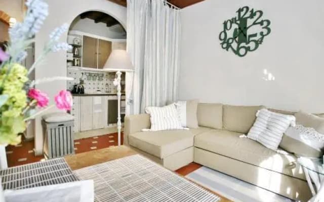 Gina Guest House - photo 4