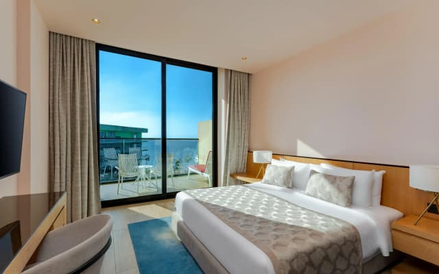 Hotel Voco Monaco Dubai by IHG -Adults Only Hotel - photo 2