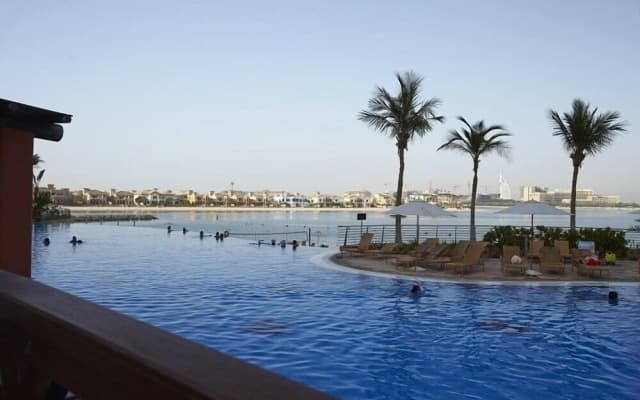 HiGuests Vacation Homes - Tiara Residence Diamond Tower - photo 5