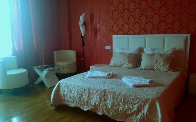 Stal Hotel + - photo 4