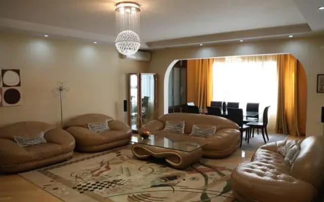 Five Star Apartment - photo 3