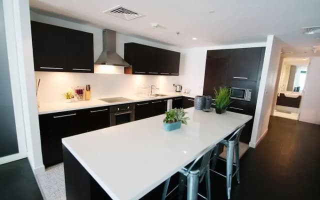 Limestone House - photo 4