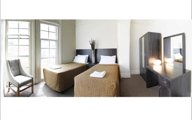 Keg & Brew Hotel - photo 2