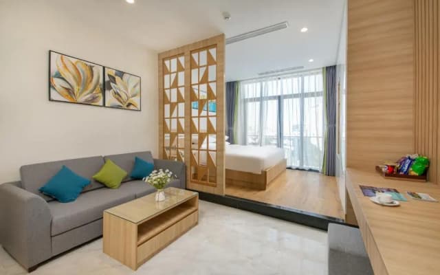 Sun River Hotel & Apartment - photo 4