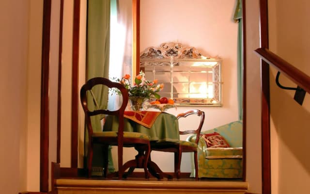 Apostoli Palace - photo 2