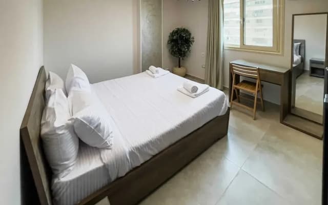 Xuru Stays I Elegant & Modern 3 BDR Apt. @ Heliopolis - photo 2
