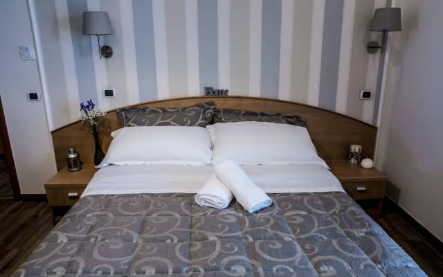 St. Peter Bed in Rome - photo 2