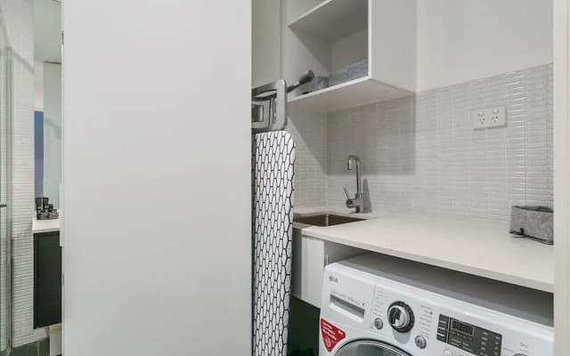 GRATTAN A Premier Location & Modern Space - photo 2