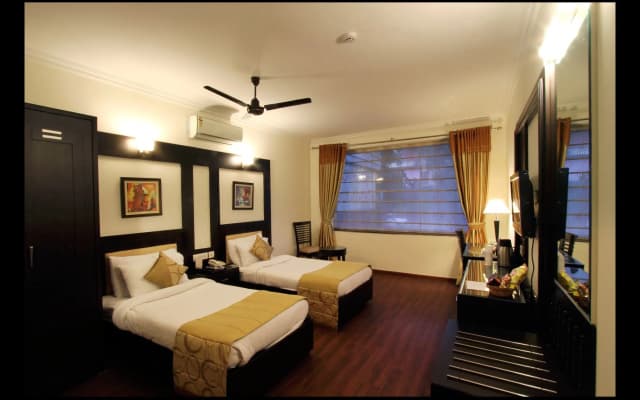Hotel Southgate - photo 4