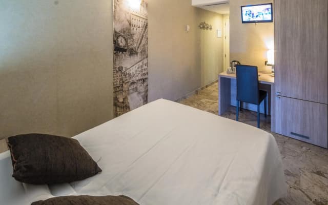 Hotel Canova - photo 3