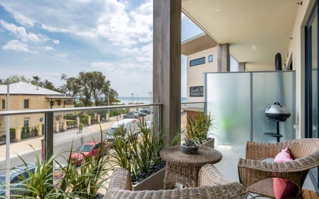 Blue Waters on the Beach: absolute beachfront, views - photo 4