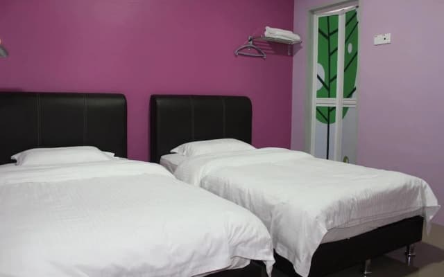Inn Hotel - photo 3
