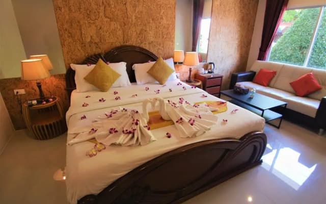 Bangrak Pier Resort - photo 5