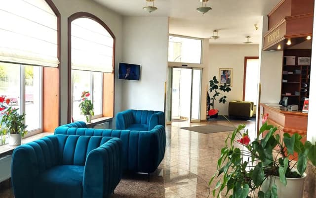 Hotel Avion - photo 2
