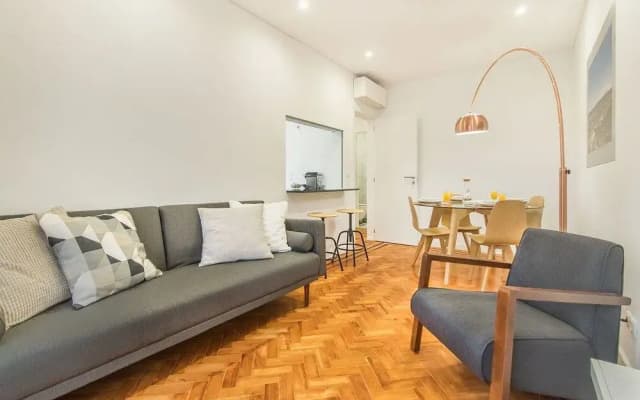Marques de Pombal Metropolitan Flat - photo 3