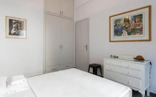 Five-Bedroom House near Acropolis - photo 3