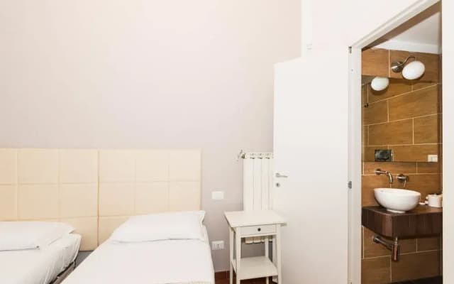 Vatican Apartment One - photo 3
