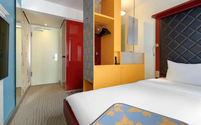 ibis Styles Hotel Berlin Mitte - photo 3
