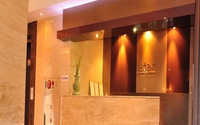 Regent Hotel - photo 2