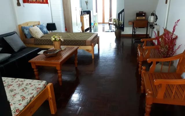 Narakorn House - photo 2