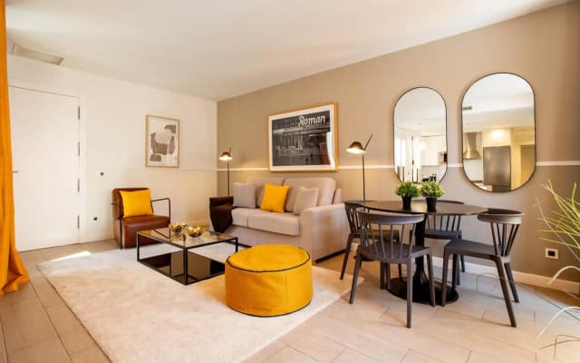 Mit House Madville En Madrid - photo 2