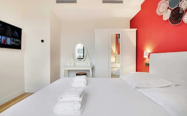 Modern Apartment - 2br/8p - Near Opera Garnier - photo 4
