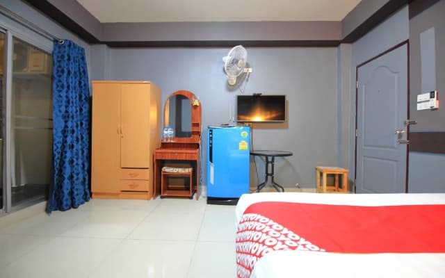 BB Guest Hostel - photo 2